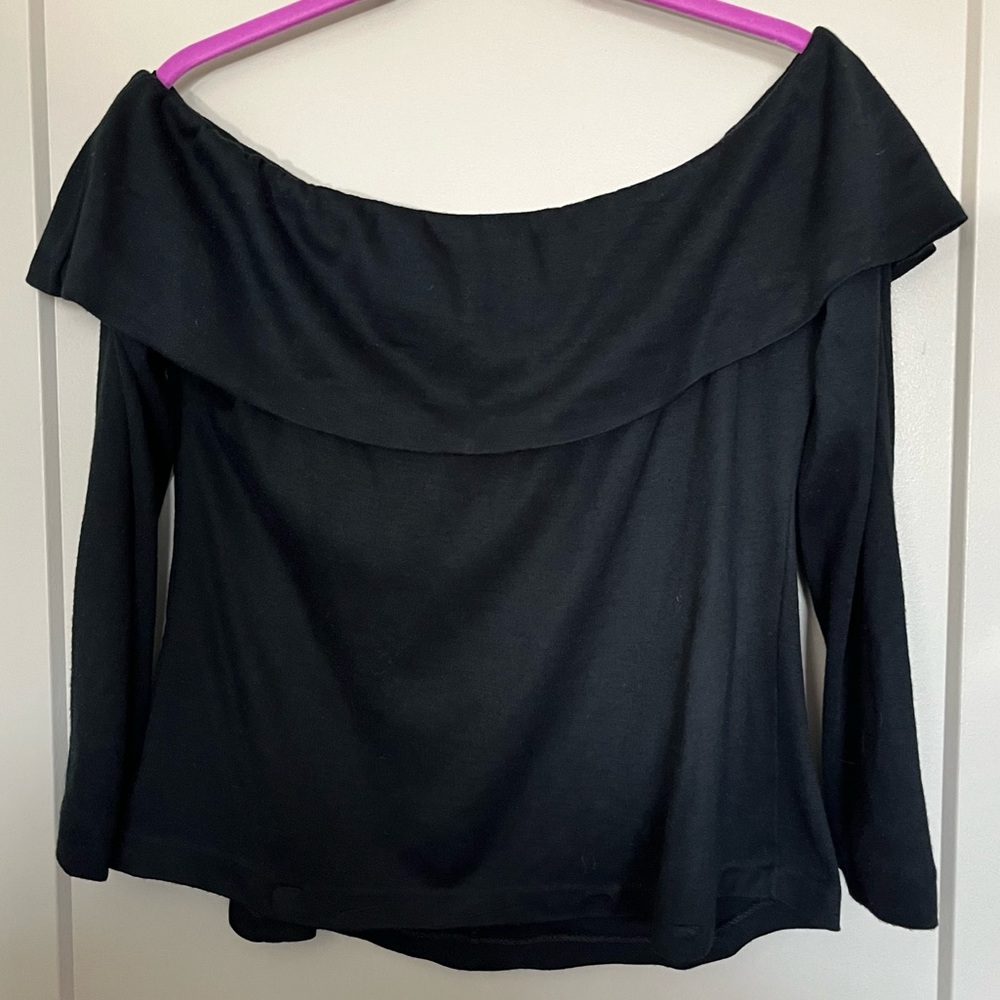 Vintage Off-the-shoulder Black Top